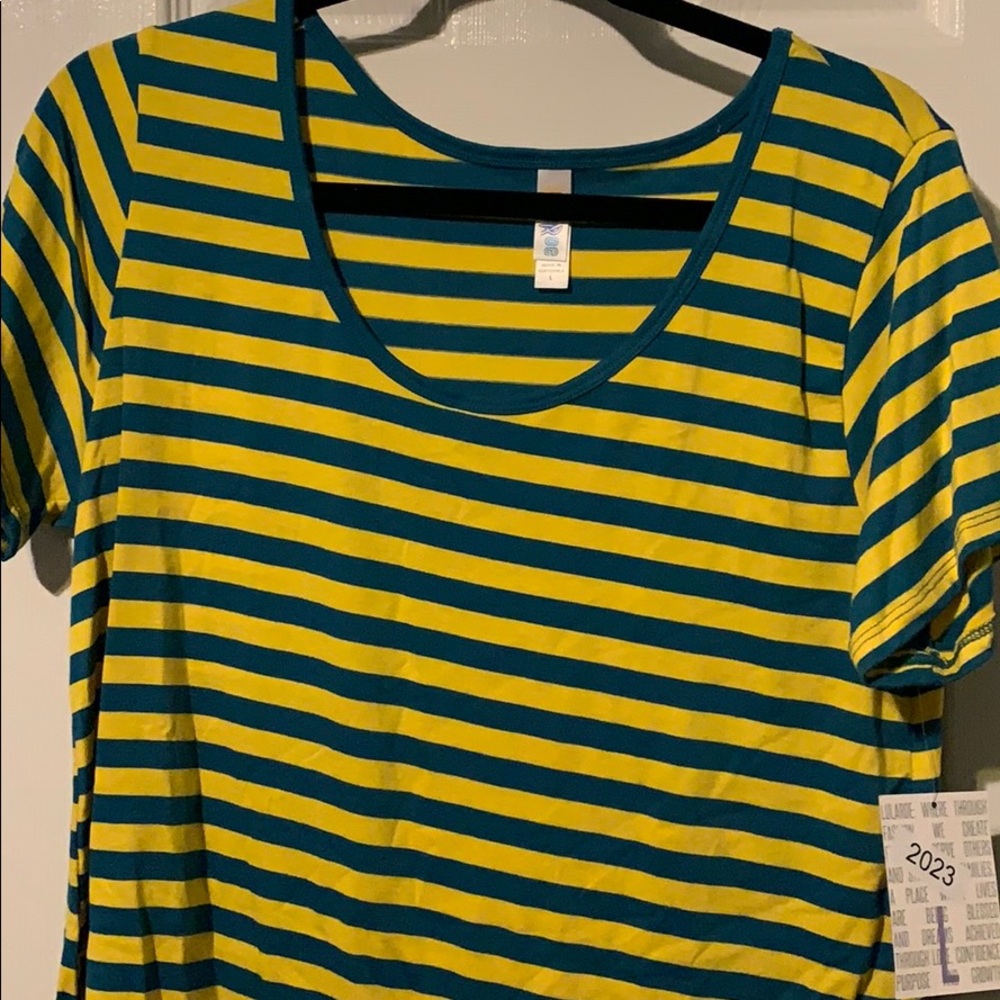 Lularoe L Classic T